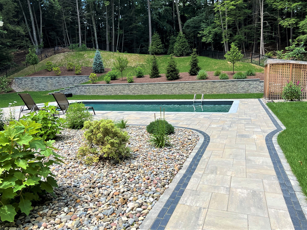 UNILOCK PAVER-EASTHAMPTON, MA-01027